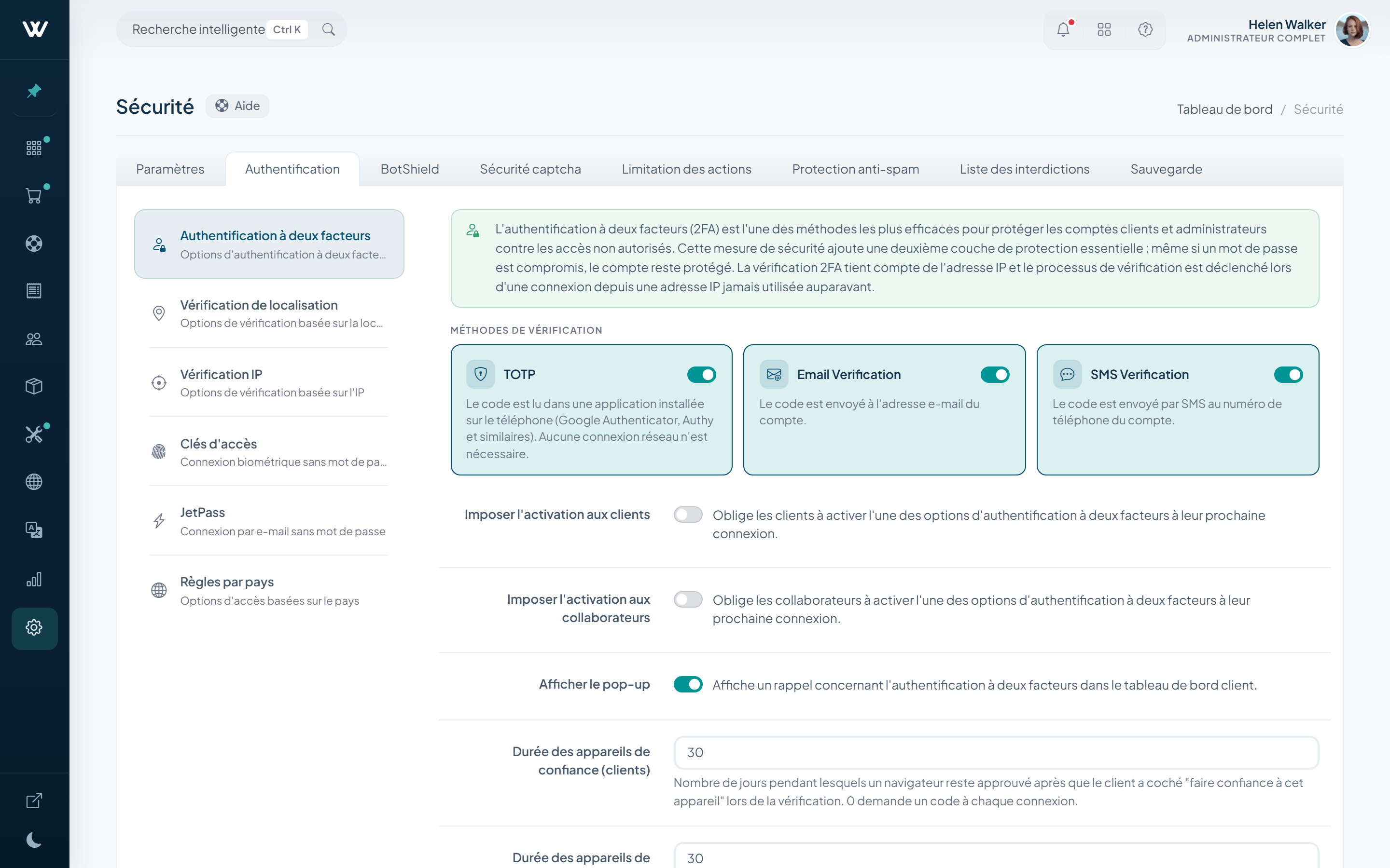 Paramètres d'authentification WISECP v5 avec la vérification à deux facteurs, la vérification de la localisation et de l'adresse IP, et JetPass